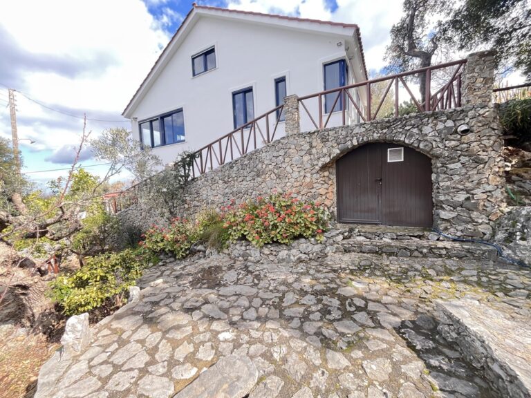 Fully Furnished 2-Bedroom Home with Mezzanine & Panoramic Views in Apokoronas - 34