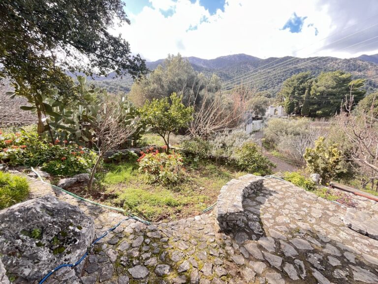 Fully Furnished 2-Bedroom Home with Mezzanine & Panoramic Views in Apokoronas - 40
