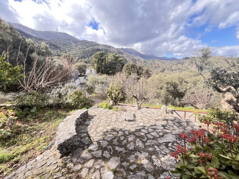 Fully Furnished 2-Bedroom Home with Mezzanine & Panoramic Views in Apokoronas - 35