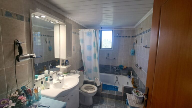 Charming 2-Bedroom House for Long-Term Rent in Kefalas - 9