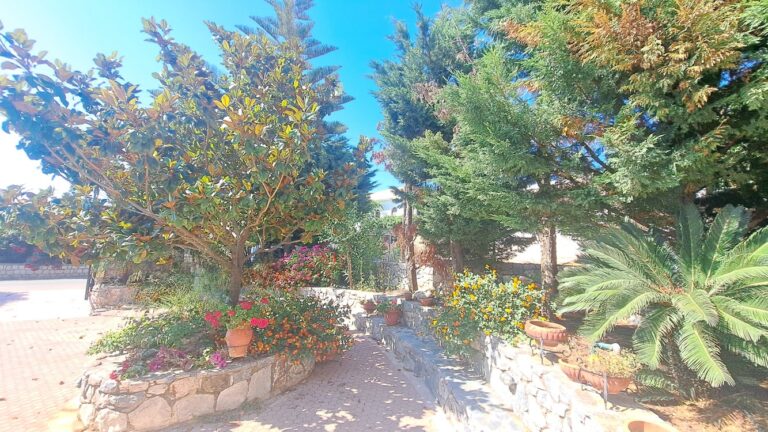 Charming 2-Bedroom House for Long-Term Rent in Kefalas - 10
