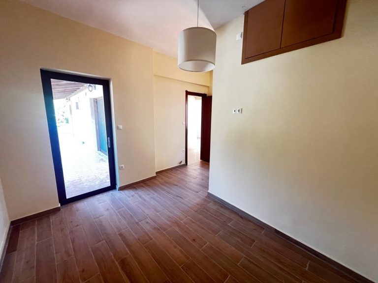 3bd Long term Rental in Vafes village - 11