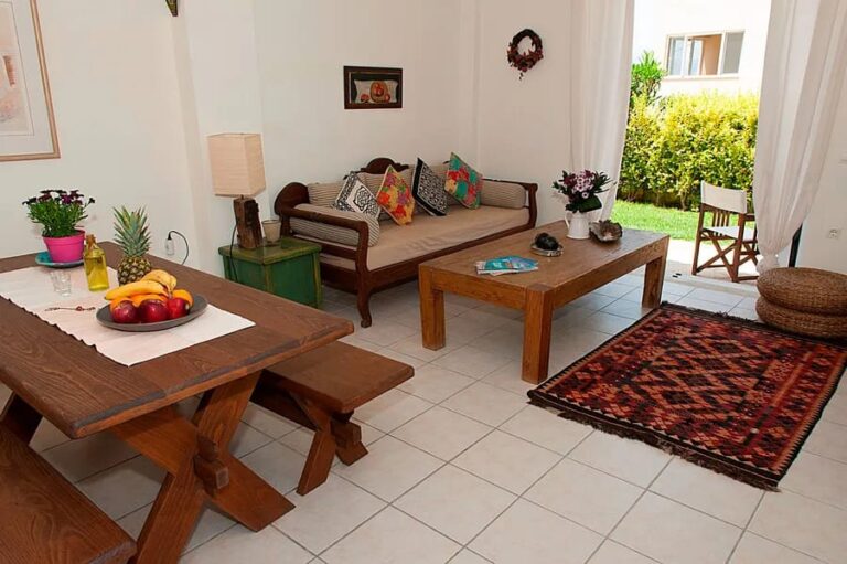 Holiday Home with Private Pool Near Lake Kournas - 6